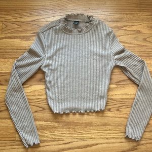 Long Sleeve Ribbed Crop Top